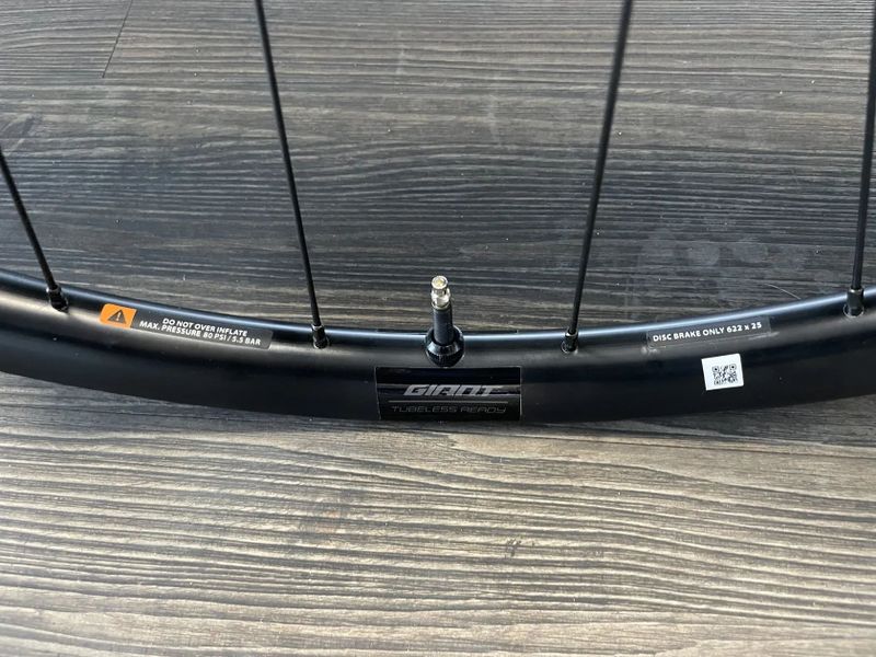 Giant PX2 zapletená kola 