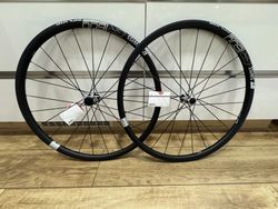 Sada kol DT Swiss GR1600 Spline 700c - nova