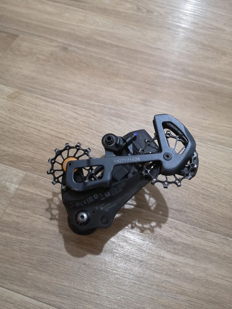 Přehazovačka XX1 Eagle AXS plus řadící páčka XX1