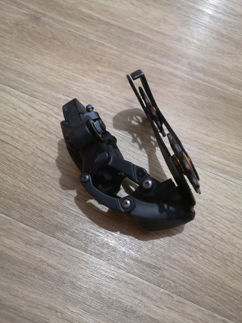 Přehazovačka XX1 Eagle AXS plus řadící páčka XX1