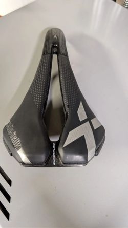 Sedlo Selle Italia XLR
