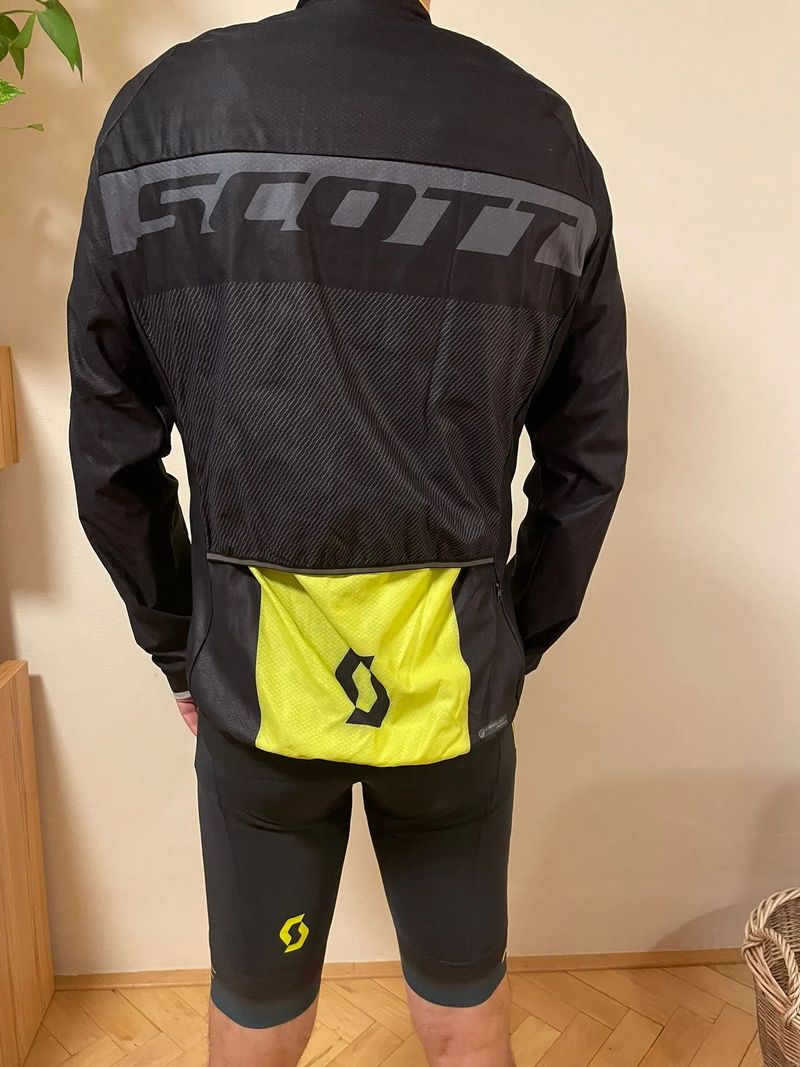 Scott RC větrovka, velikost L