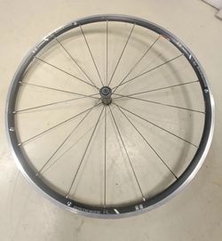 Zapletené přední kolo Bontrager RL 