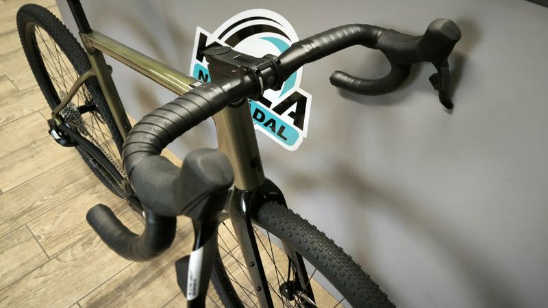 PELLS Raw Carbon 2 Dijon Gold 2025 L