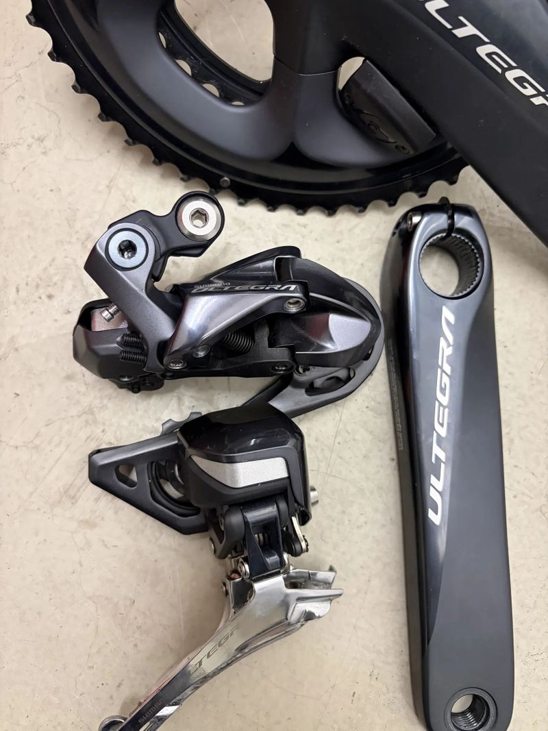 Shimano Ultegra Di2 2x11 upgrade set s wattmetrem