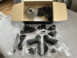 Sada Shimano Ultegra, 8070 Di2 2x11