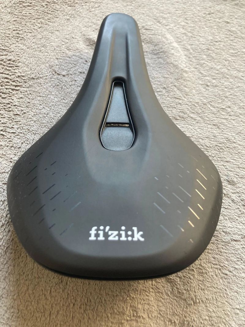 MTB sedlo fi'zi:k FIZIK Ridon S-Mag