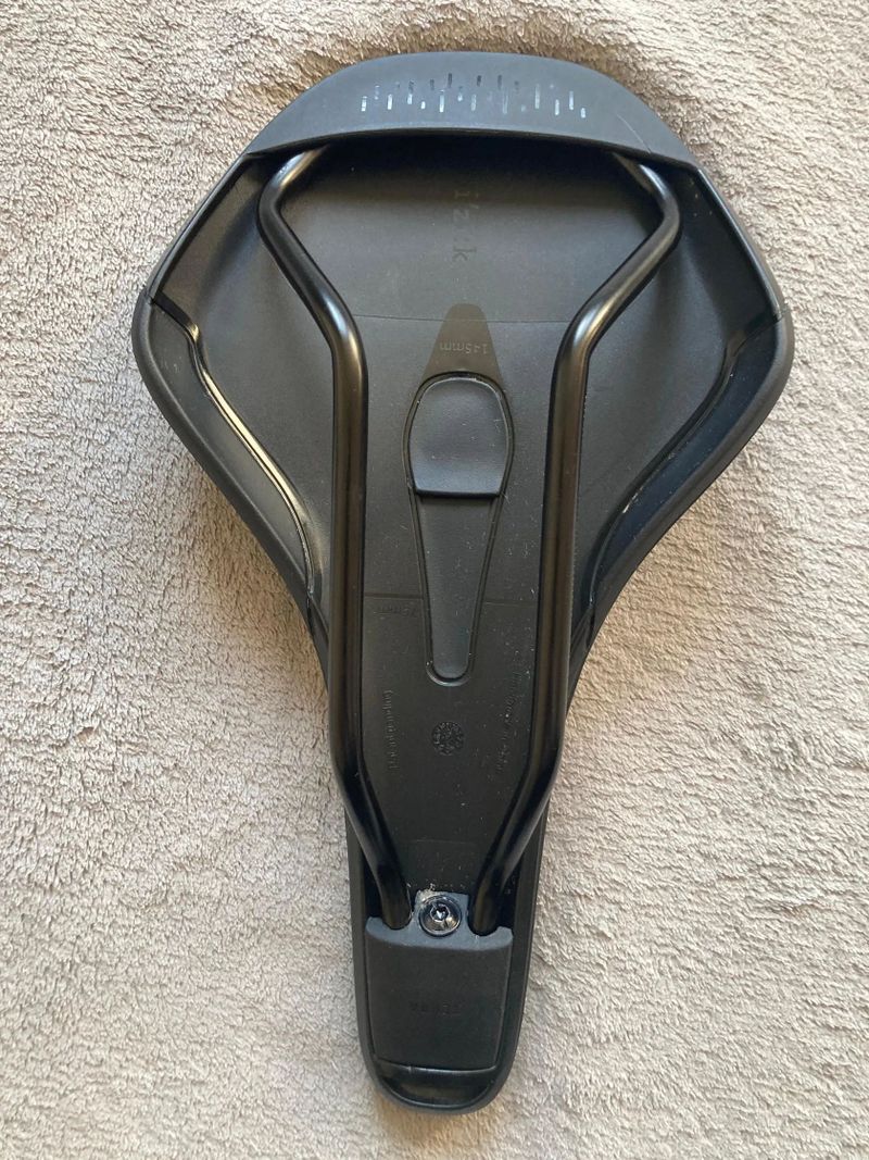 MTB sedlo fi'zi:k FIZIK Ridon S-Mag