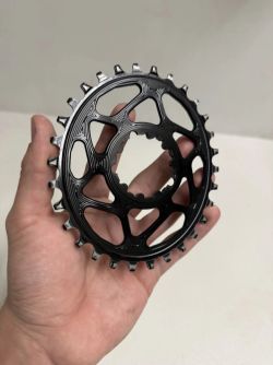 Absolute Black oval převodník