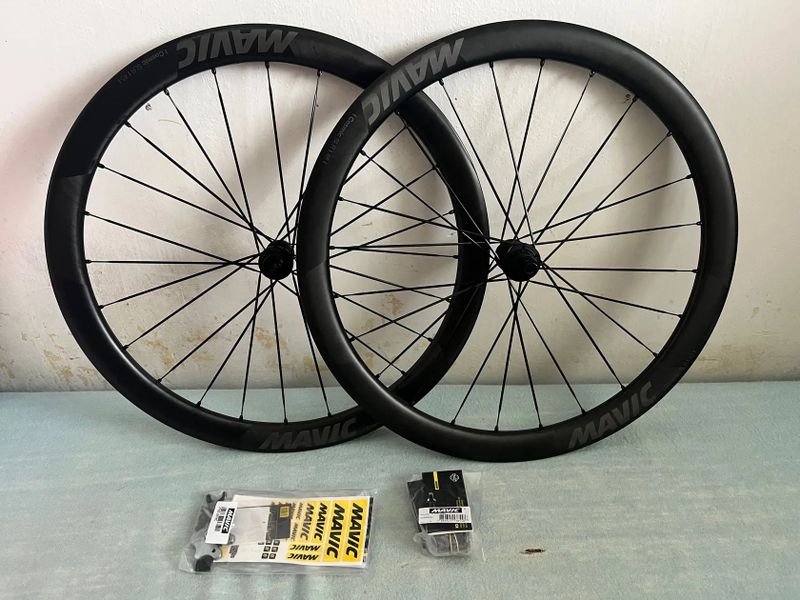 Mavic Cosmic SLR 45 (vnitřní šířka 23mm), ořechy HG, XDR, nejeté!