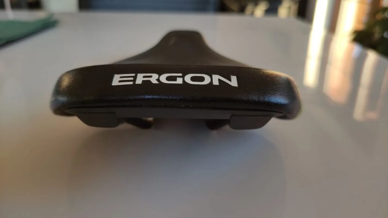 Ergon SMR3-M, karbonové ližiny