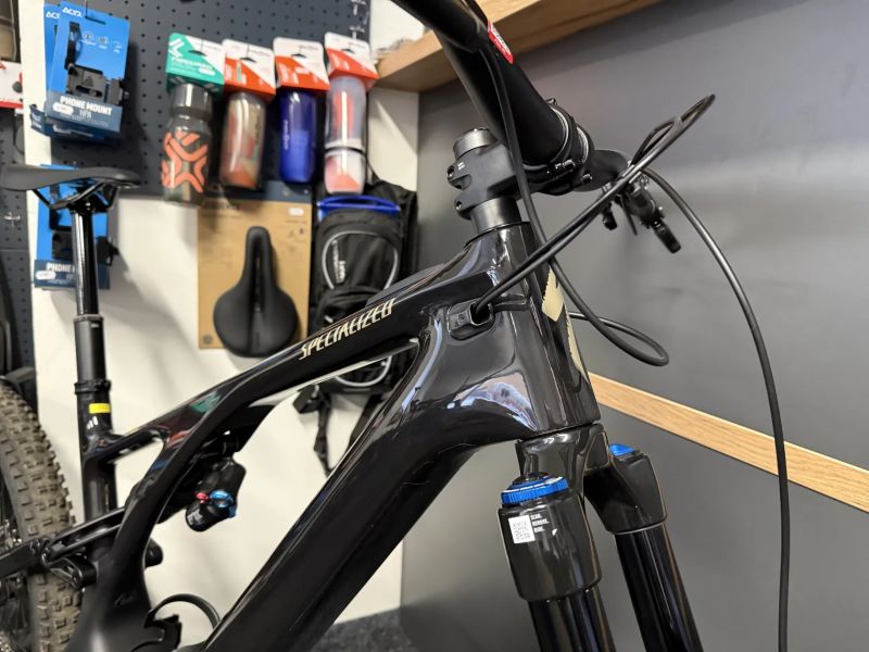 Specialized Turbo Levo Expert KARBON 12km vel. S5/XL PC 218tis.