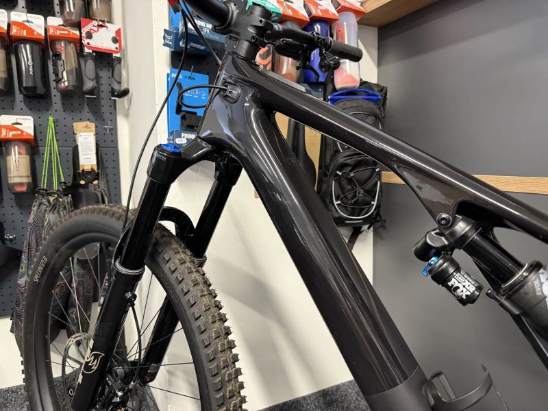 Specialized Turbo Levo Expert KARBON 12km vel. S5/XL PC 218tis.