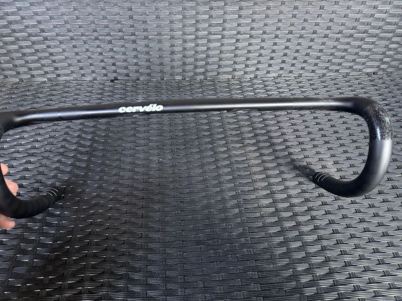 Cervelo S5 řidítka