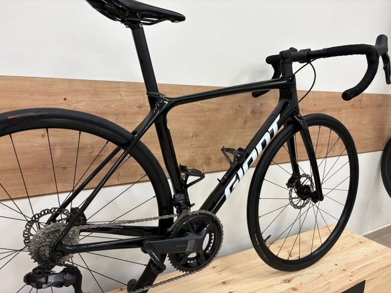 Giant TCR Advanced Ultegra 2x12 Di2