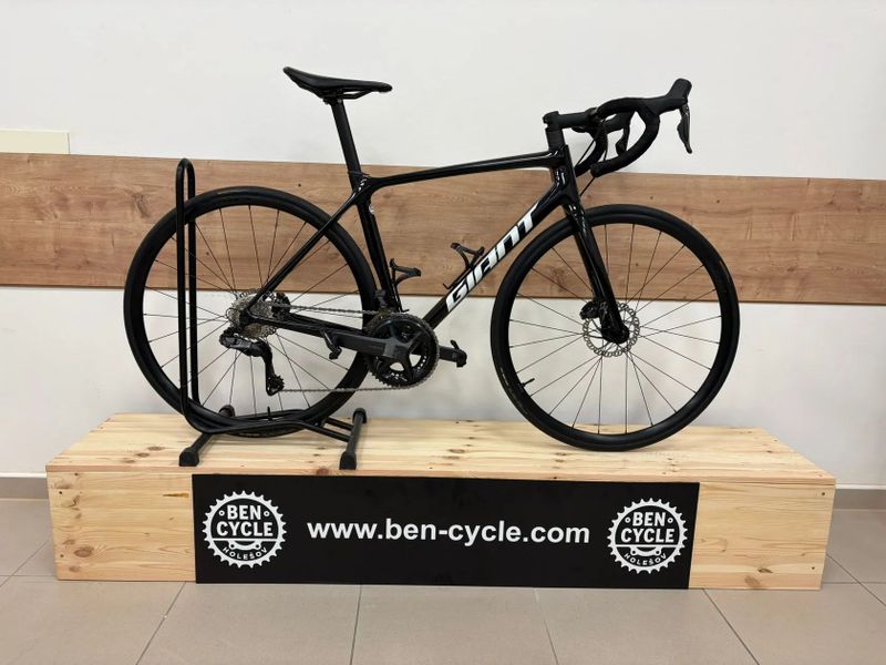 Giant TCR Advanced Ultegra 2x12 Di2
