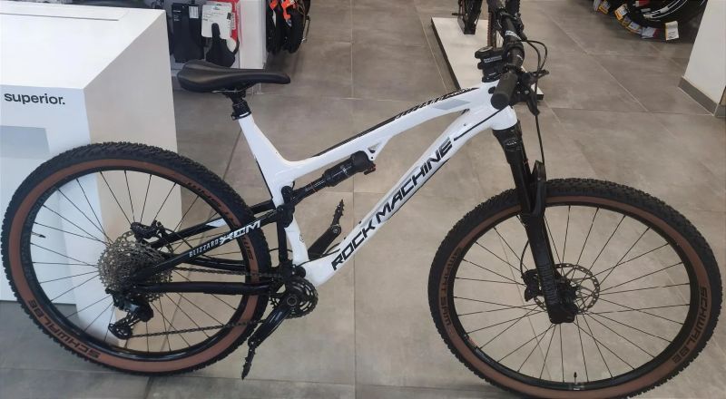 Prodám Rock Machine Blizzard TRL 70-29 White/Black vel. XL 