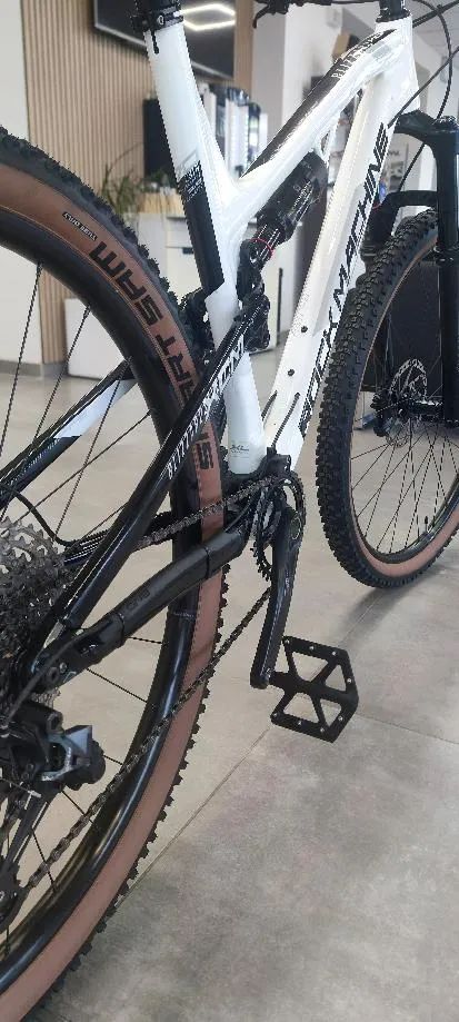 Prodám Rock Machine Blizzard TRL 70-29 White/Black vel. XL 