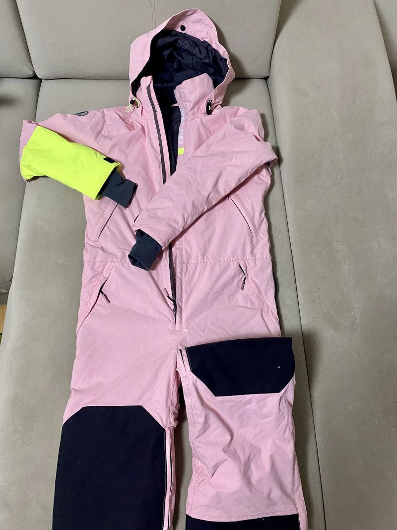 Lyžařská/snowboardová kombinéza pro výšku postavy 150-165 cm