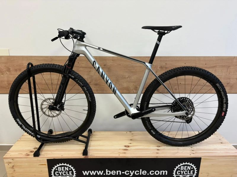 Canyon Exceed cf7 - karbonová kola Reynolds