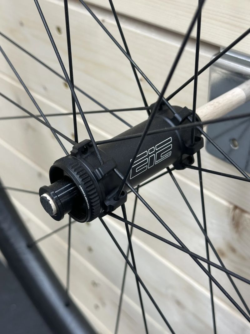 EIE karbonová gravel kola | ER270 ceramic | ARG45TC32H | DT Swiss Competition Race | 1411 gramů