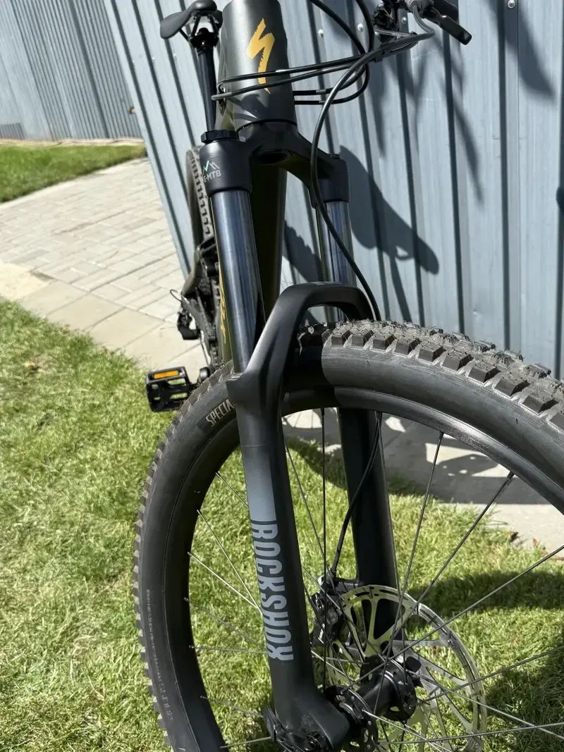 Celoodpružené elektrokolo Specialzed Levo Alloy NB 2024 , vel.S3 , barva tmavě zelená