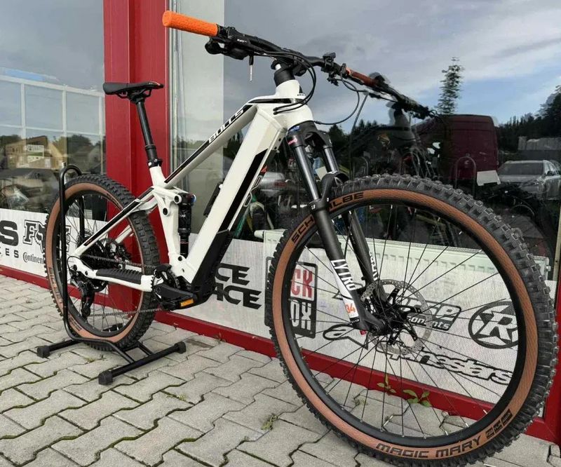 🔥🔥 SLEVA 65.000Kč -47%🔥🔥 Bulls Sonic EVO AM1 29/27,5 750Wh - M / L