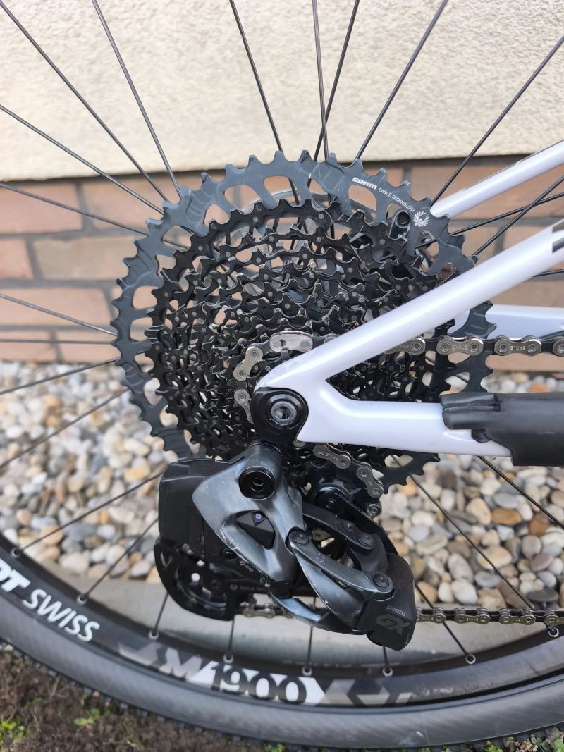 Superior XF Race - L - Sram AXS, DT Swiss