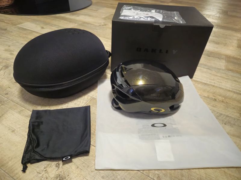 Oakley ARO7 Lite EU Mips midas fleck/black L 2025
