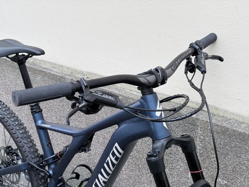 REZERVOVÁNO Specialized Turbo Levo 29", vel. L