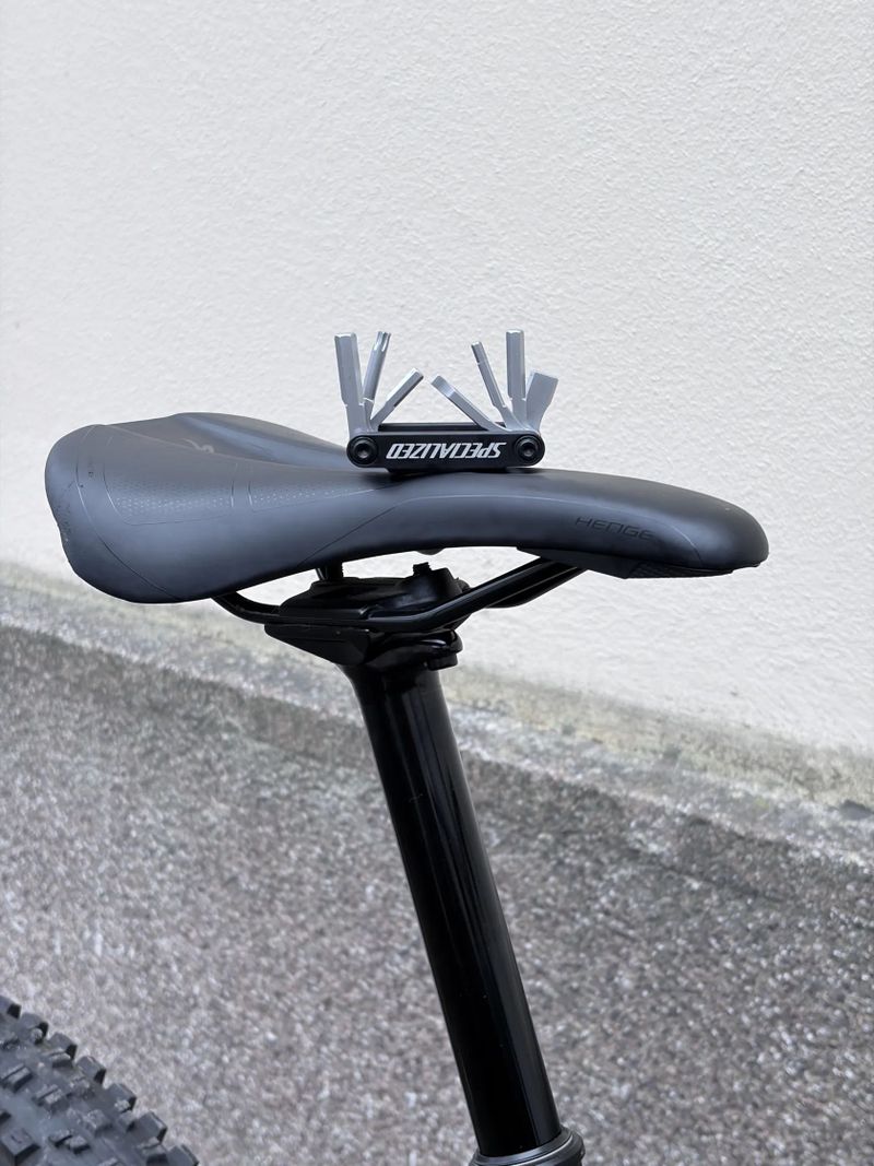 REZERVOVÁNO Specialized Turbo Levo 29", vel. L