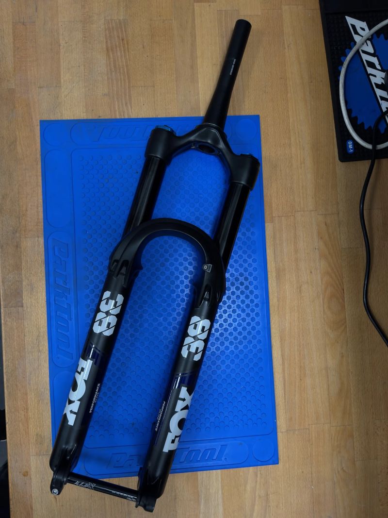 Fox 39 Performance Elite Grip2 