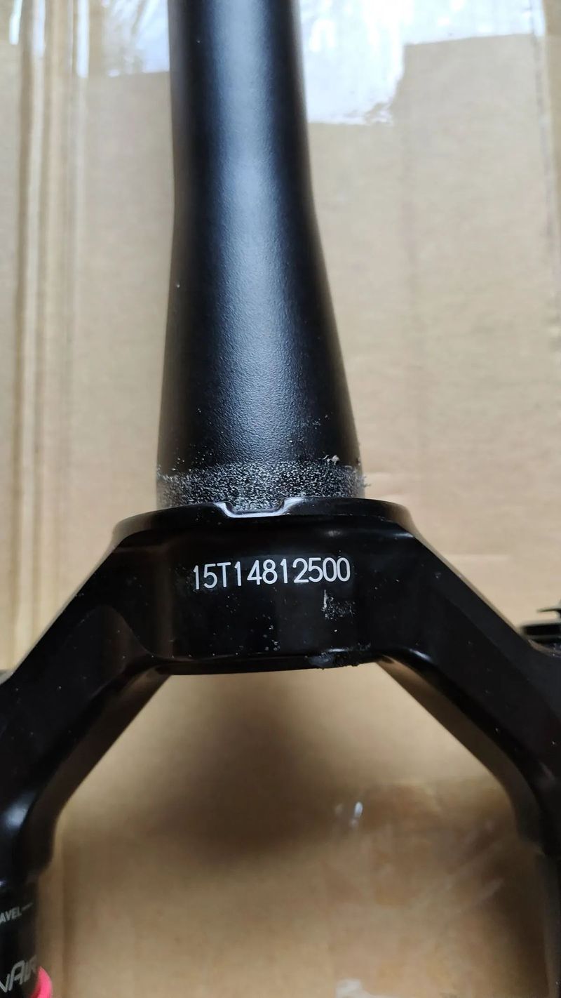 Nová 29" vidlice Rockshox SID SL Ultimate 15x110 boost (1326g)