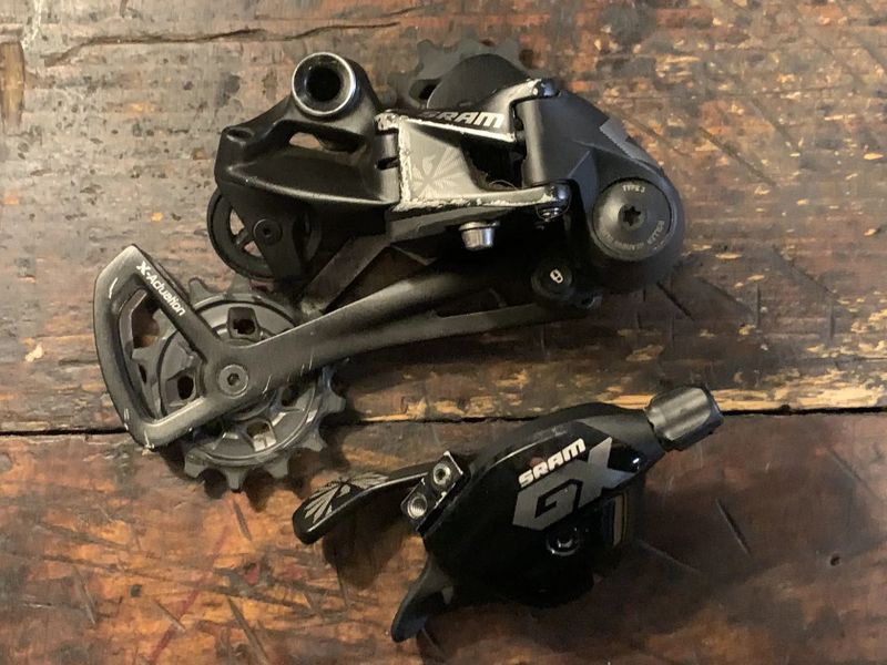 přehazovačka+razení Sram GX