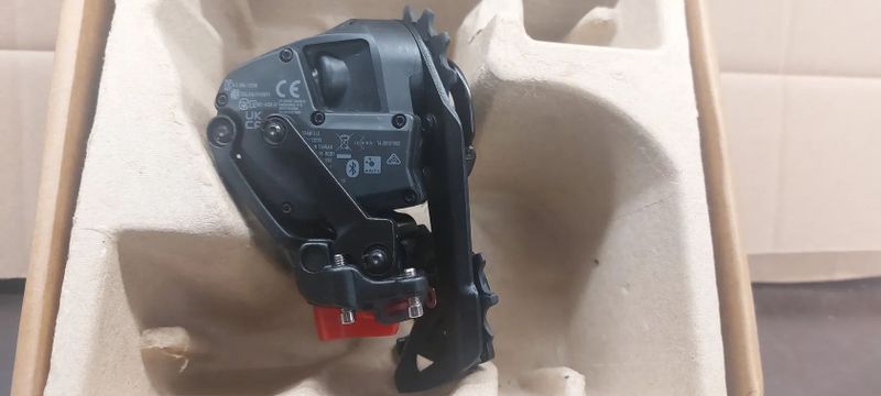 Přehazovačka Sram Apex XPLR AXS - bez baterie 3500,--