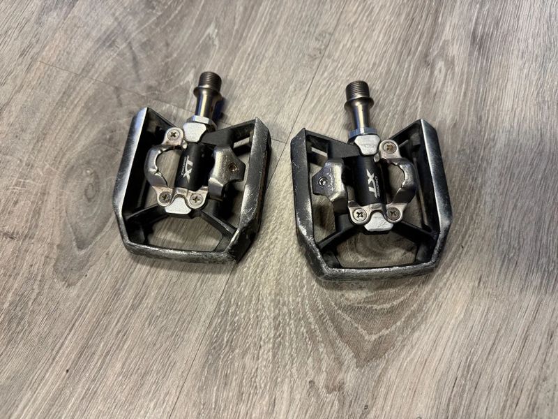 Pedály Shimano XT PD-T8000