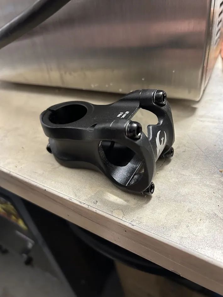 Představec Pivot Cycles 55mm, průměr 35mm. NOVÝ