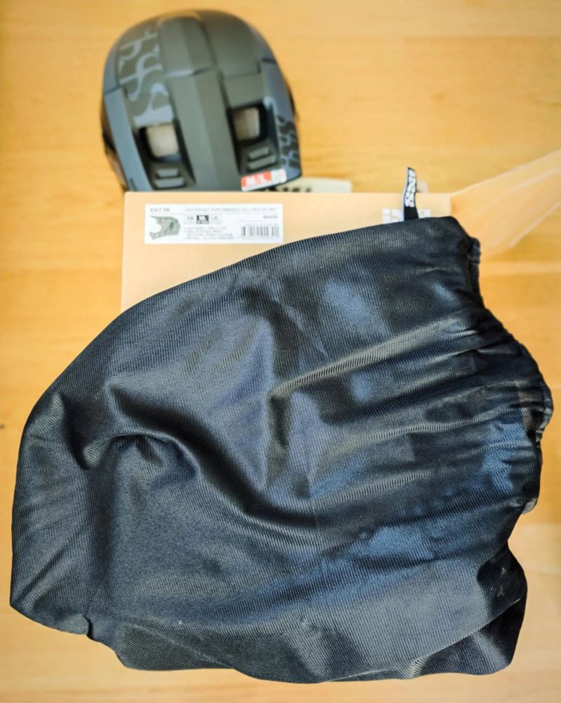 IXS XULT DH fullface integrala prilba, nová