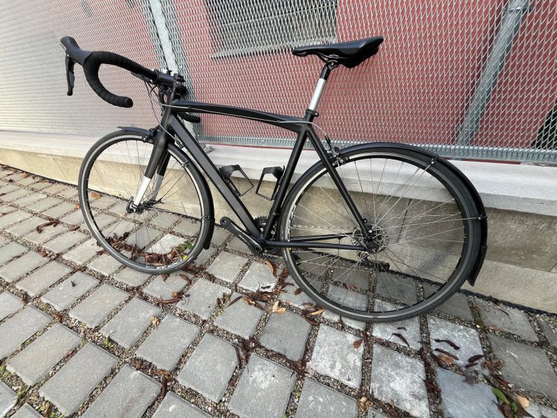 Silniční kolo - zimák, vel. 54, carbon vidlice