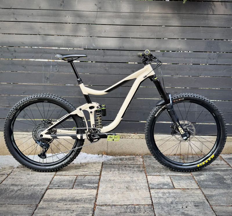 Giant Reign SX1