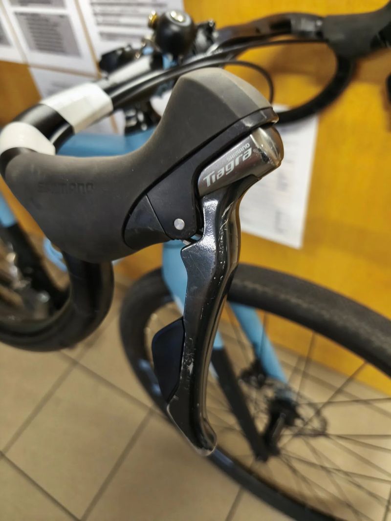 Prodám Gravel Cube Nuroad Race, Velikost 53