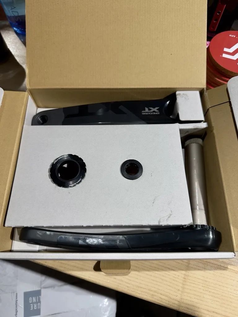 SHIMANO XT M8200 175mm nové! 