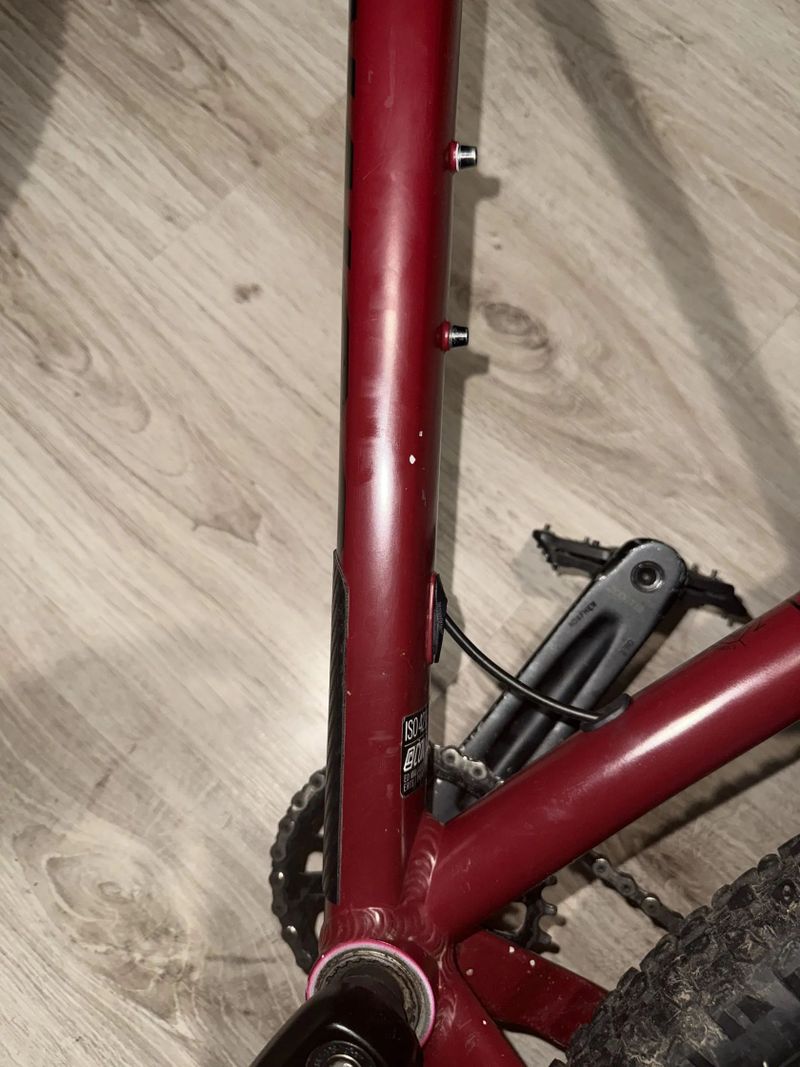  Prodám Commencal Meta HT