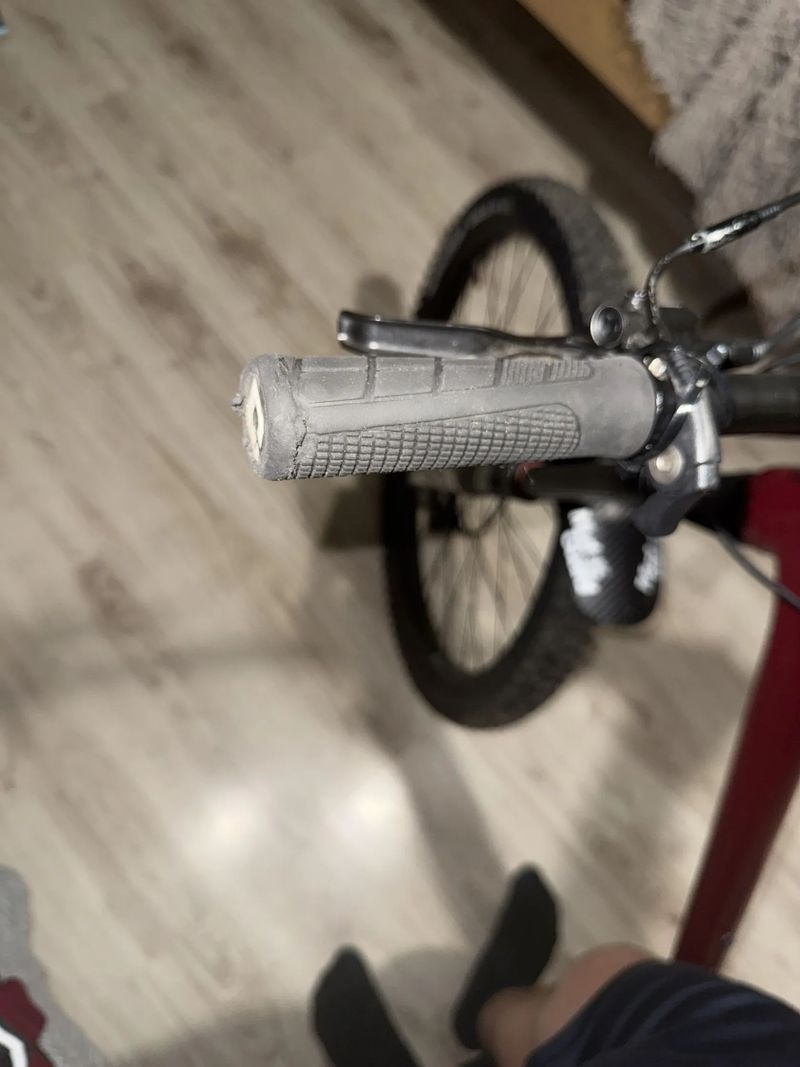  Prodám Commencal Meta HT