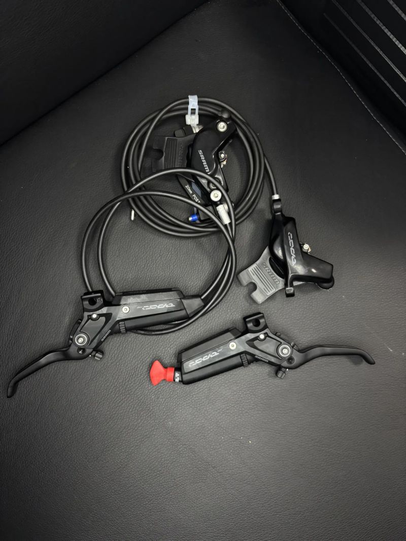 Brzdy SRAM CODE SILVER STEALTH 