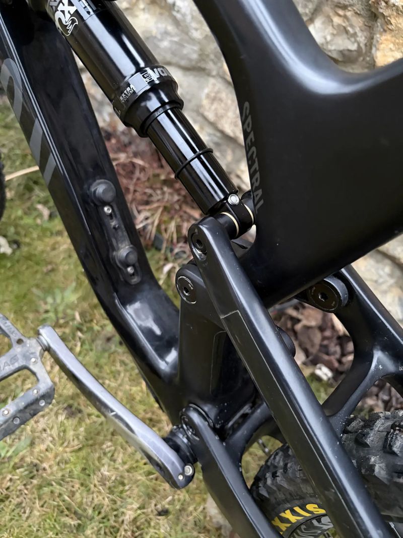 Canyon Spectral CF 8