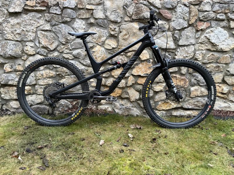 Canyon Spectral CF 8