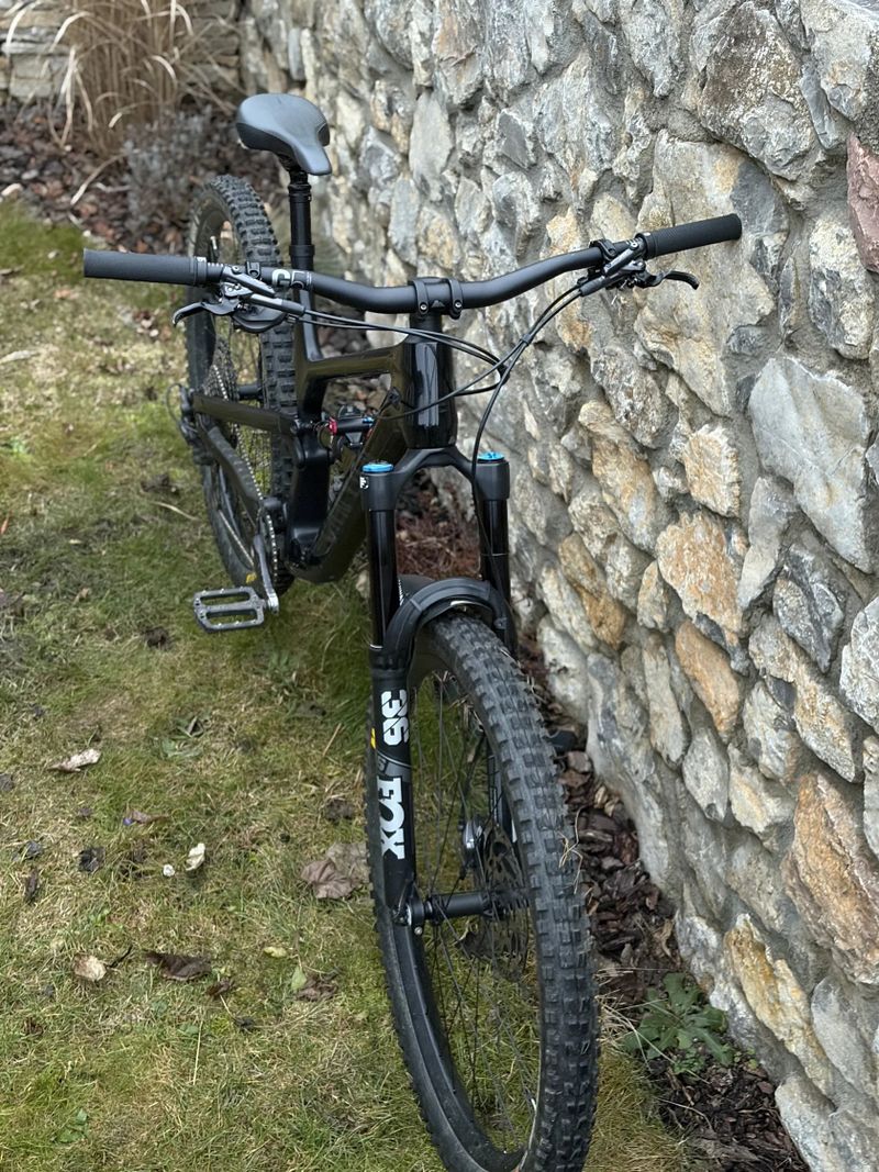 Canyon Spectral CF 8