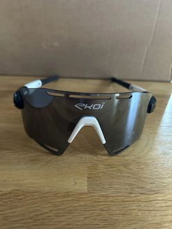 Sportovní brýle Ekoi