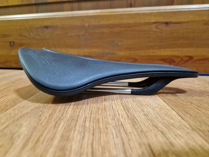 Prodám sedlo Selle Italia MODEL X